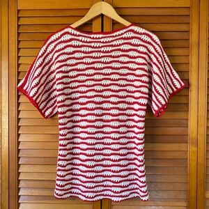 Vintage Handmade Crochet Top Women's Size XS Small Red White Groovy Mod Retro